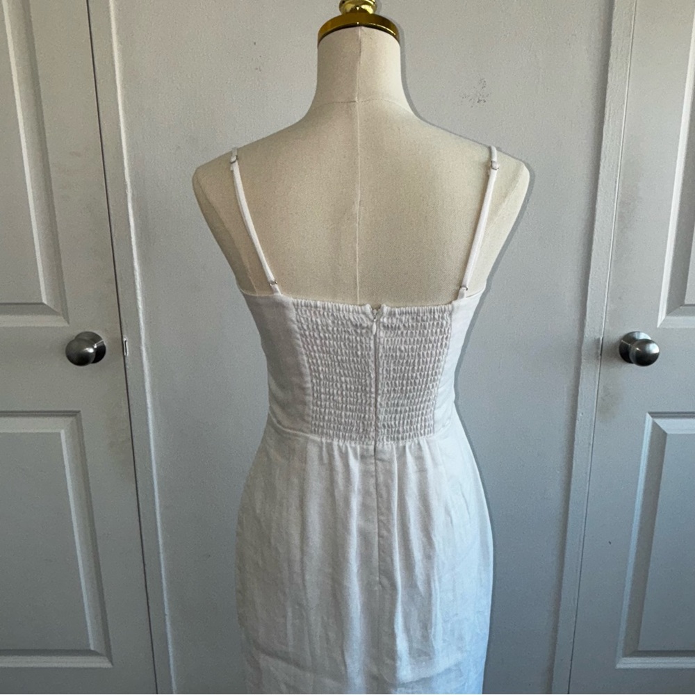 REFORMATION NWOT Frankie White Linen Dress - tailored for a PETITE girlie! - Picture 7 of 7